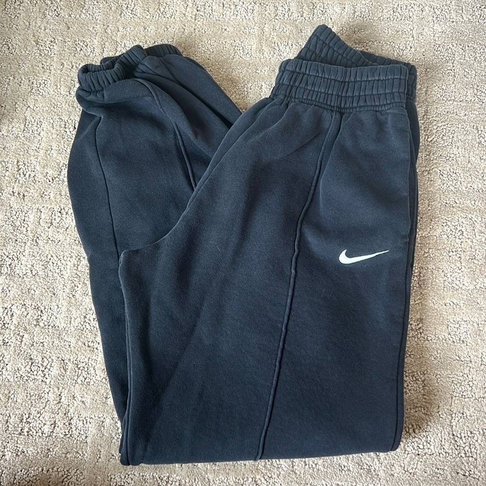 Nike sweatpants